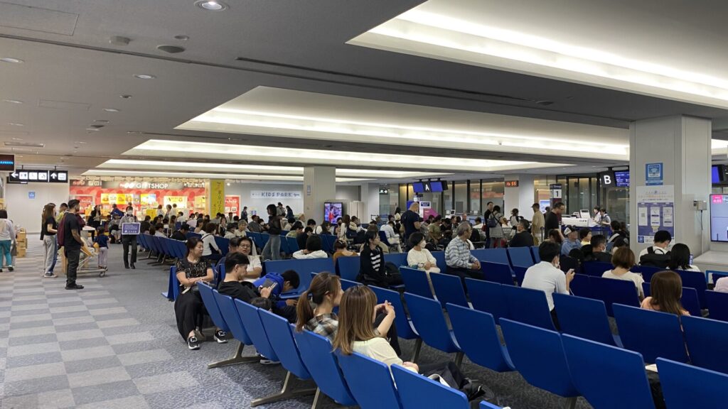 ANA便で成田空港から中部国際空港・セントレアへ