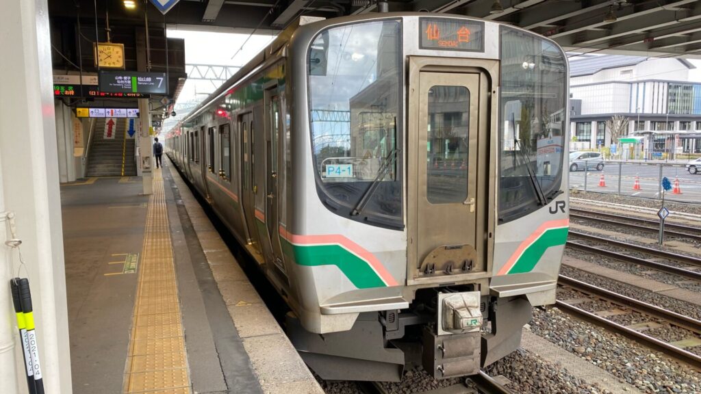 仙山線の普通列車前面