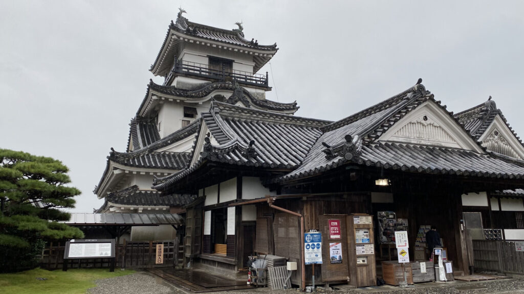日本で唯一、本丸の建築群が全て現存
