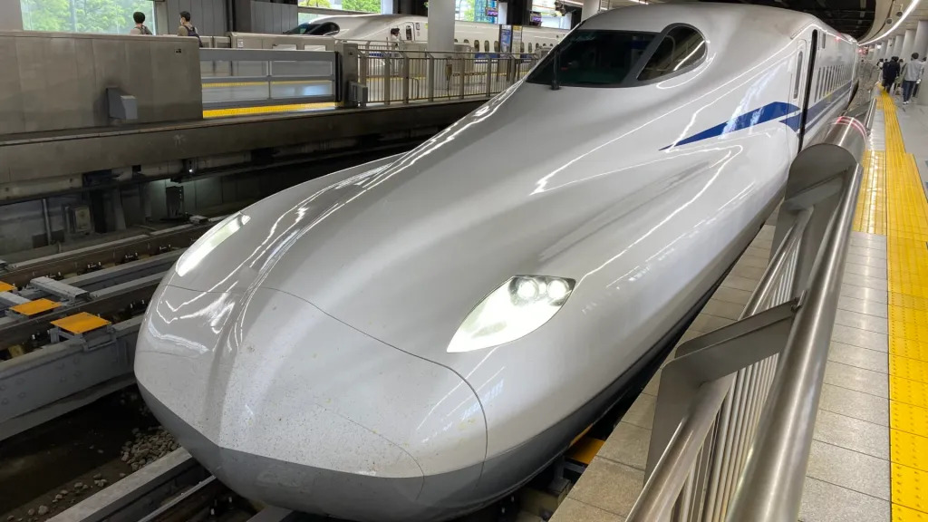 東京からの直通需要が大きい山陽新幹線