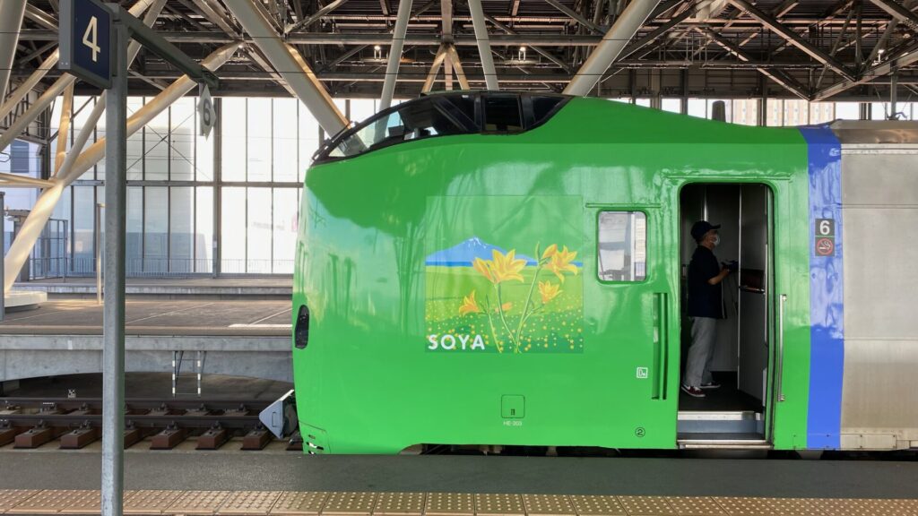 特急ライラックで札幌から旭川へ 富良野線普通列車で富良野へ