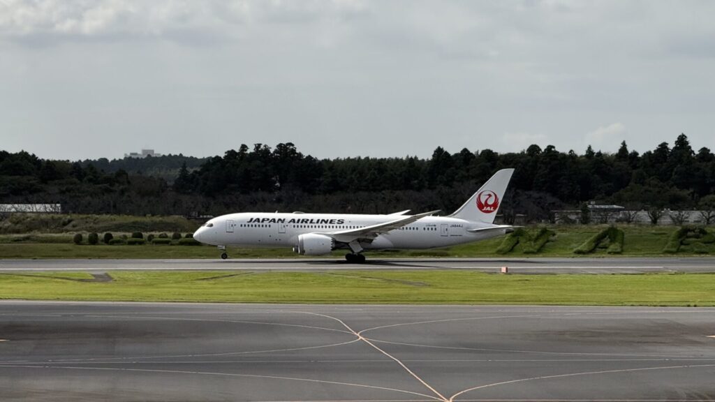 中堅都市にも強いANA・離島路線に強いJAL