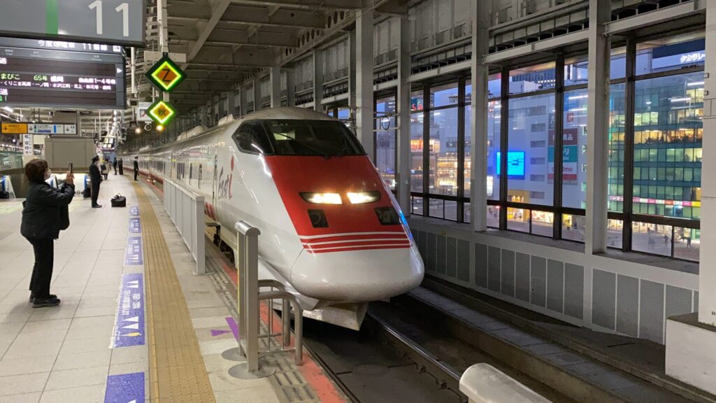 East iは東北・北海道・北陸・上越・山形・秋田新幹線で走る新幹線