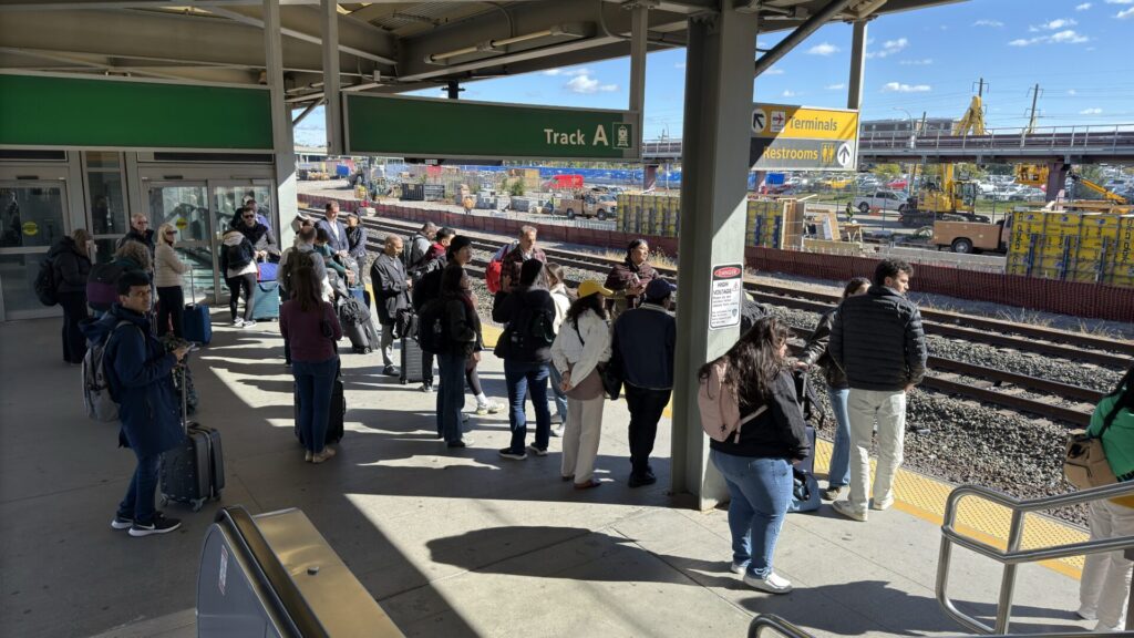 ホテルからニューヨークの市街地へ　最初から空港に戻ればよかった…